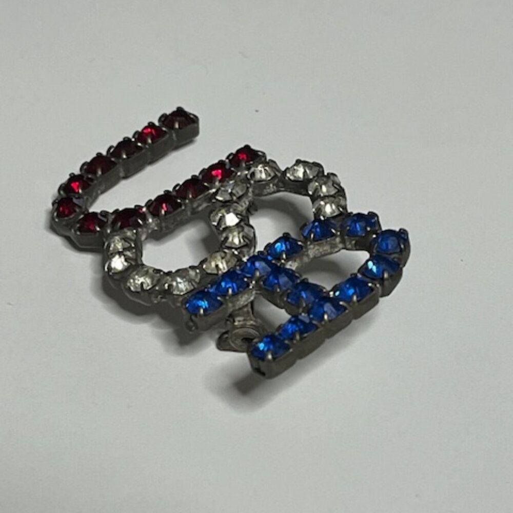 VTG USA Patriotic Brooch Red Clear Blue Prong Set Rhinestones Hat Vest Pin 2"x1" - Picture 2 of 11